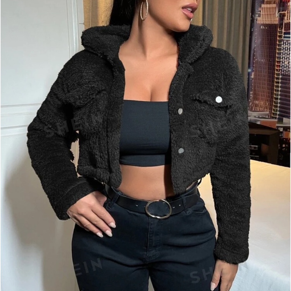 SHEIN Black Cropped Sherpa Jacket - Size Small